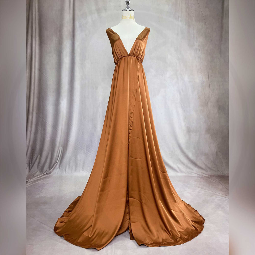 Nicola Gown