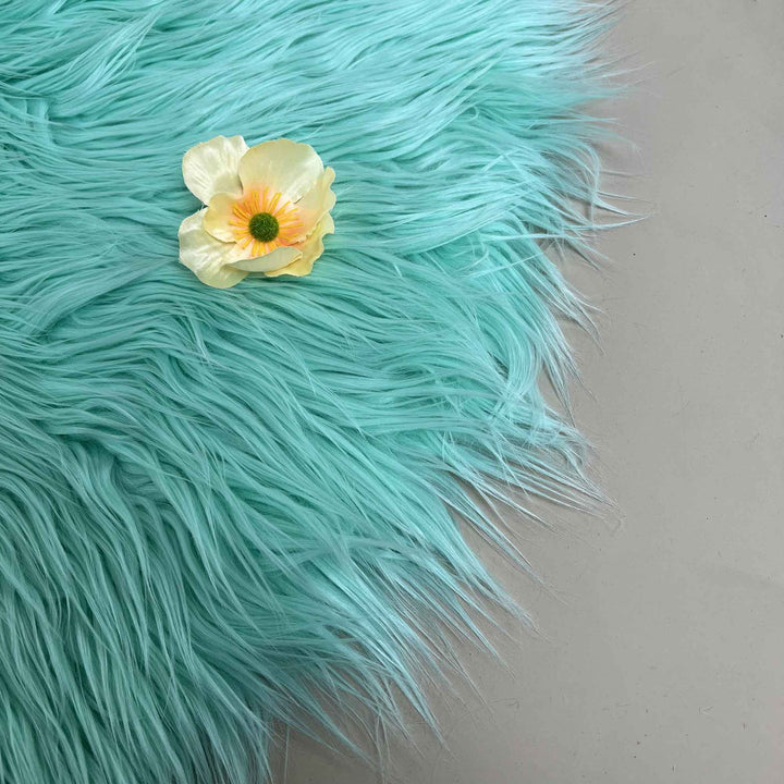 Faux Fur 60CM Blanket