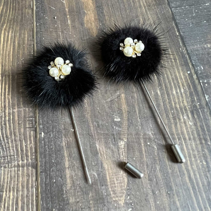 Four-Style Brooch Set