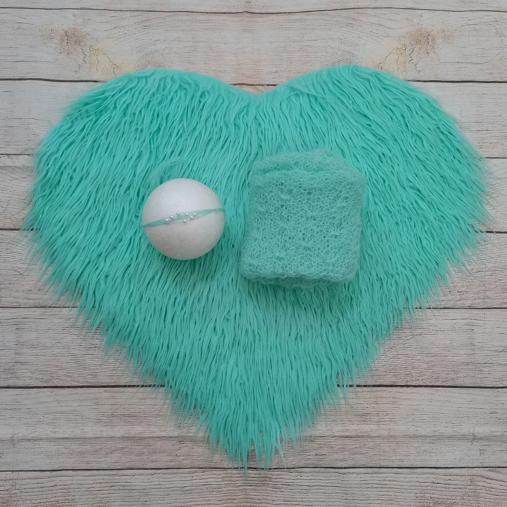 Heart Shape Faux Fur with Matched Wrap and Headwear Set