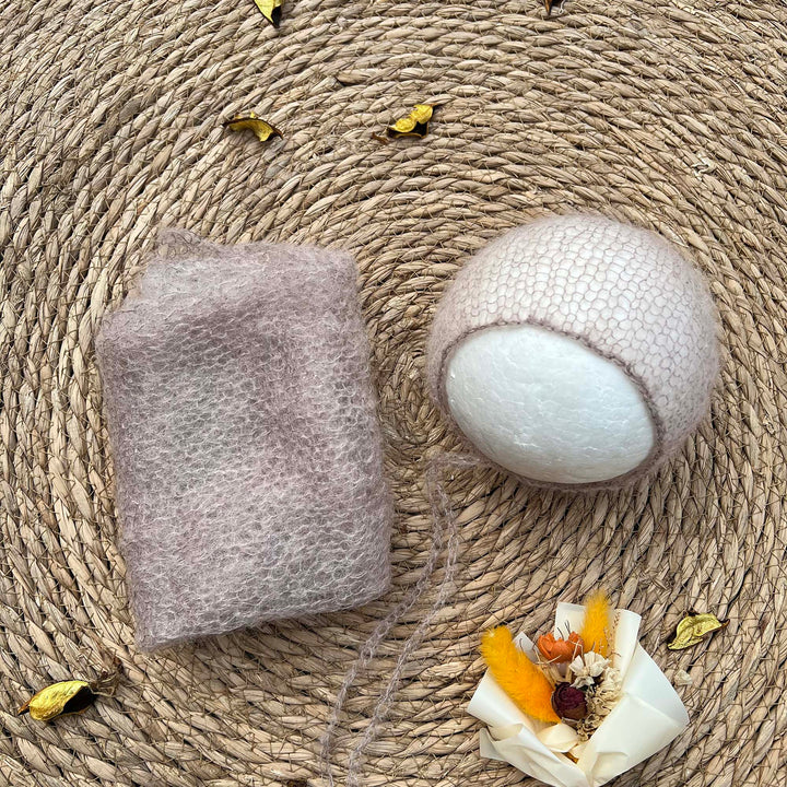 A Set Wrap and Bonnet